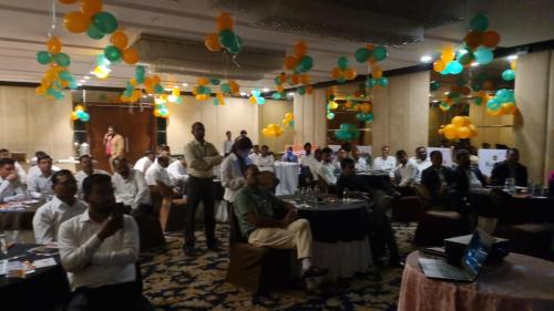 LAUNCH-PIC 08